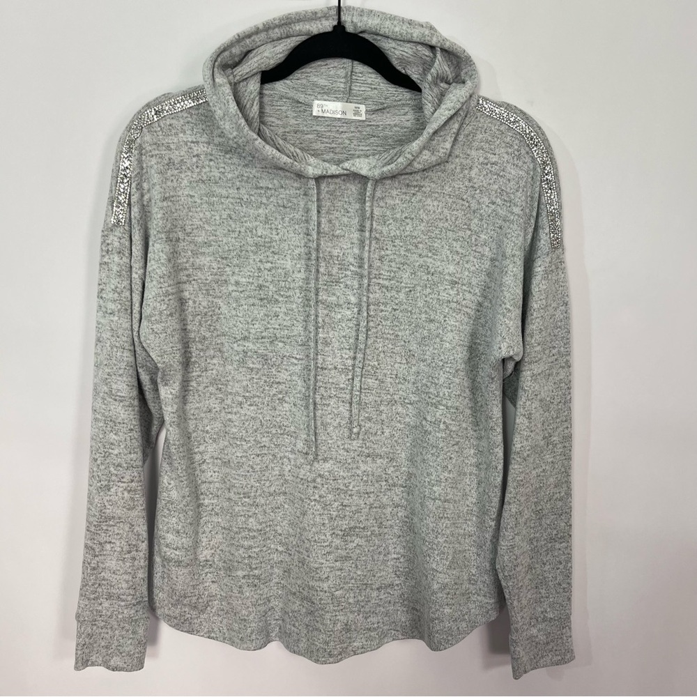89th + Madison Soft Grey Hoodie Stone Beaded Detail Shoulder Drawstring Sz M